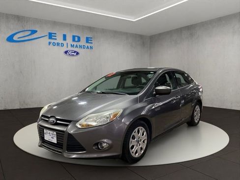 Used 2012 Ford Focus SE FWD image 5