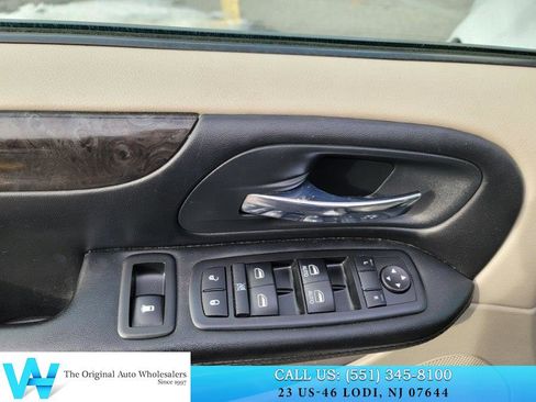 Used 2015 Dodge Grand Caravan SE w/ Quick Order Package 29E SE image 11