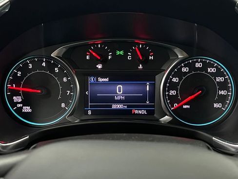 Used 2023 Chevrolet Equinox LT image 19