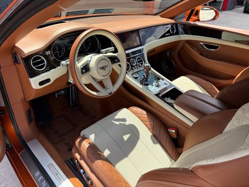 Used 2023 Bentley Continental GT Azure AWD/4WD image 29