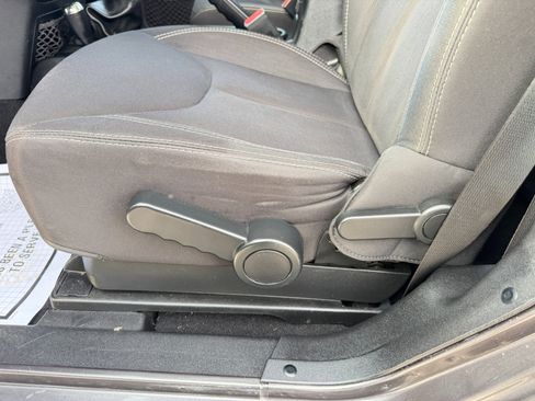 Used 2014 Jeep Wrangler Sahara w/ Connectivity Group image 15