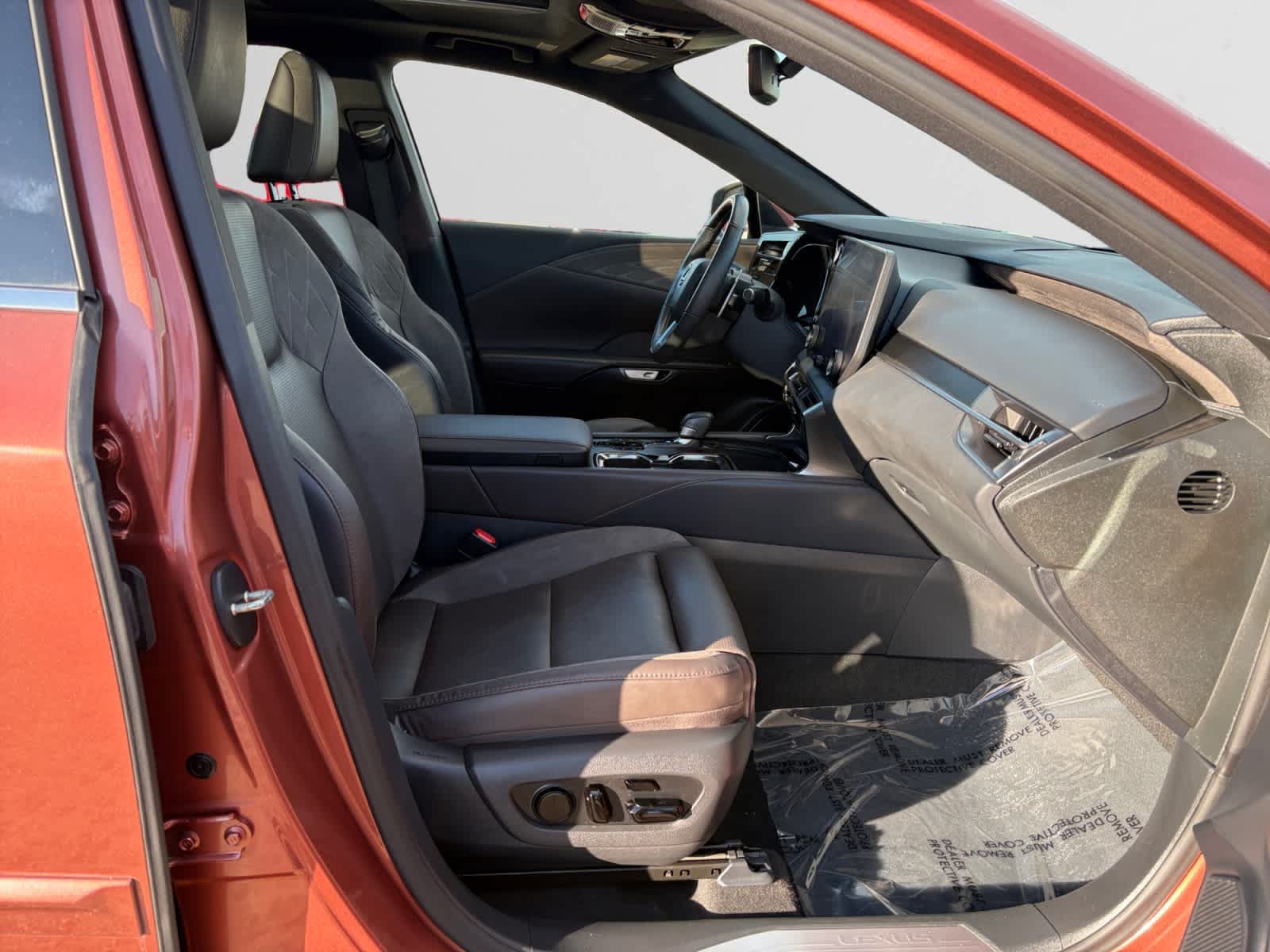 Used 2024 Lexus RX 350 AWD image 16