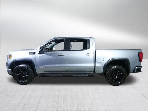 Used 2022 GMC Sierra 1500 AT4 w/ AT4 Premium Package AWD/4WD image 4