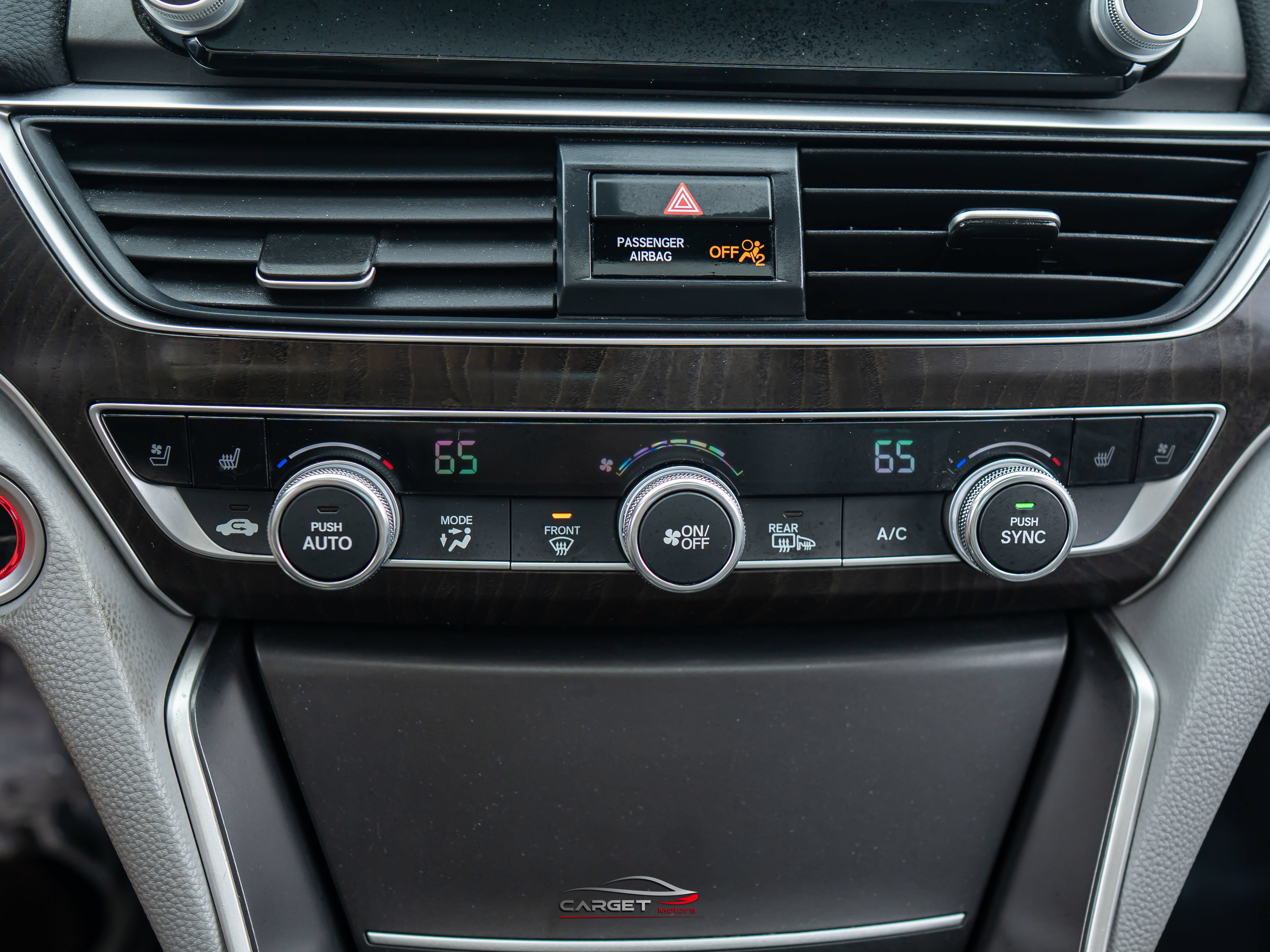 Used 2020 Honda Accord Touring image 32