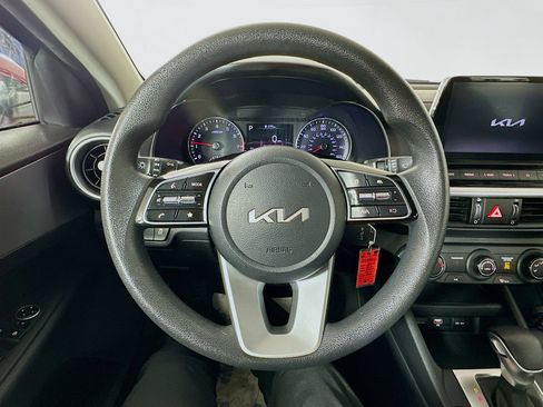 Certified 2023 Kia Forte LXS image 11