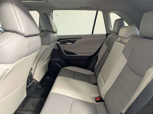 Used 2023 Toyota RAV4 XLE Premium AWD/4WD image 37