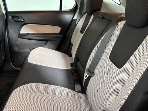 Used 2015 Chevrolet Equinox LT w/ Chrome Appearance Package image 29