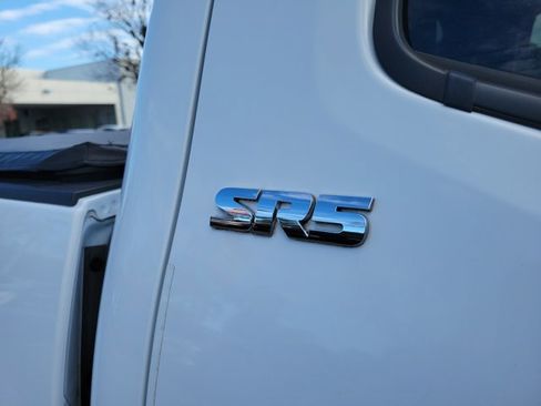 Used 2022 Toyota Tacoma SR5 image 9