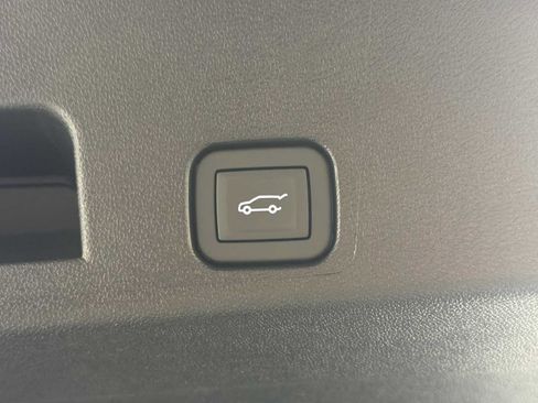 New 2026 GMC Acadia Elevation w/ Elevation Premium Package image 36