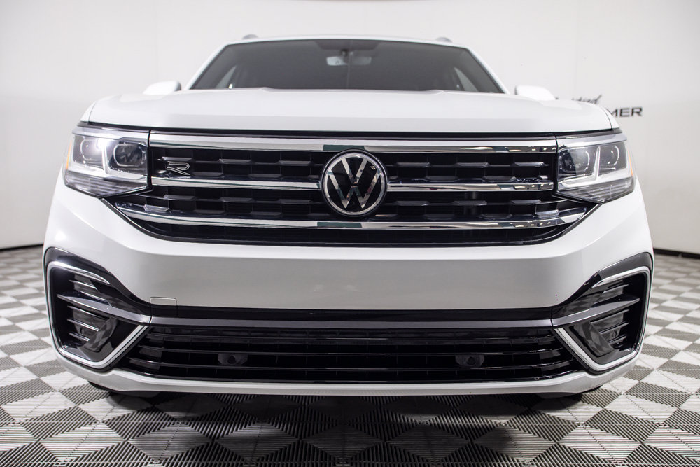 Used 2021 Volkswagen Atlas Cross Sport SE w/ V6 Towing Package FWD image 5