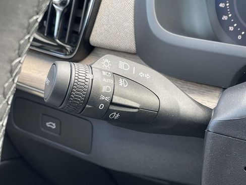 New 2026 Volvo XC90 B6 Plus w/ Protection Package Premier image 12