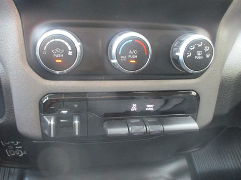 Used 2020 RAM 1500 Tradesman w/ Trailer Tow Group AWD/4WD image 13