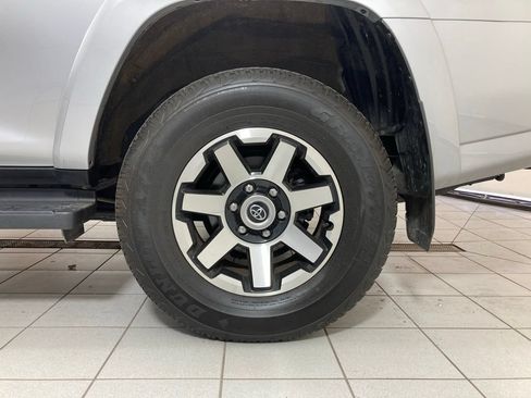 Used 2024 Toyota 4Runner TRD Off-Road AWD/4WD image 26