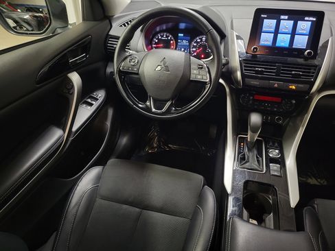 Used 2024 Mitsubishi Eclipse Cross SE image 15