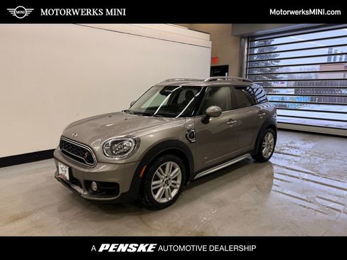 Used 2018 MINI Cooper Countryman S image 1