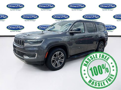 Used 2024 Jeep Wagoneer Series II w/ Flexible Seating Group RWD image 3