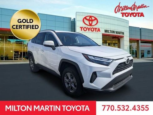 Certified 2025 Toyota RAV4 XLE FWD image 1