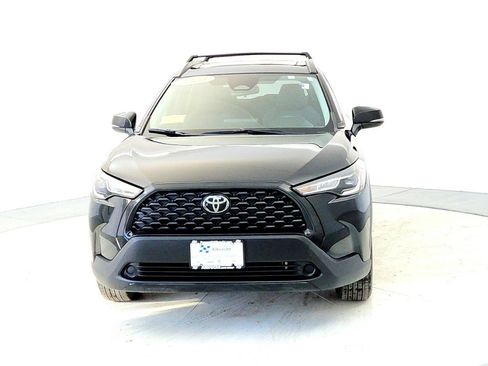 Used 2023 Toyota Corolla Cross LE w/ Moonroof Package image 8