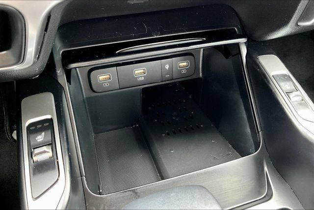 Used 2023 Kia Sorento EX w/ Panoramic Sunroof Package FWD image 15