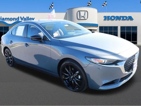 Used 2025 MAZDA MAZDA3 s image 1