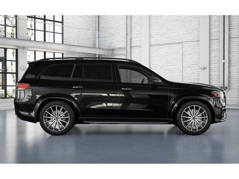 New 2026 Mercedes-Benz GLS 580 4MATIC image 2