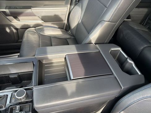 Used 2022 Toyota Tundra Platinum w/ Advanced Package image 27