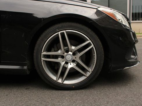 Used 2016 Mercedes-Benz E 400 Cabriolet image 4