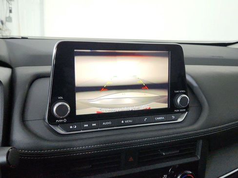 Certified 2026 Nissan Rogue S AWD/4WD image 27