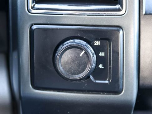 Used 2022 Ford F250 XLT AWD/4WD image 27