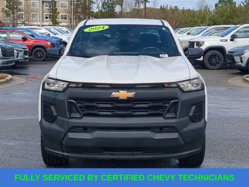 Used 2024 Chevrolet Colorado W/T image 11