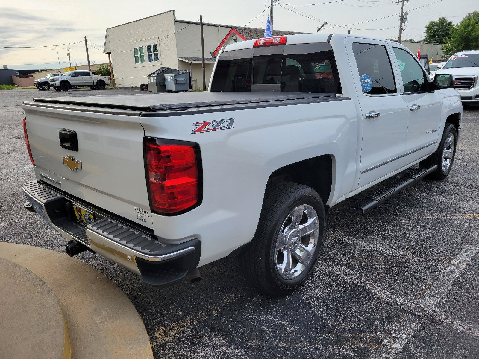 Used 2015 Chevrolet Silverado 1500 LTZ Z71 w/ LTZ Plus Package AWD/4WD image 26