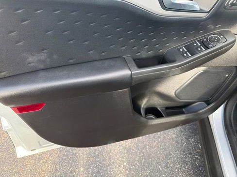 Used 2020 Ford Escape SEL image 13