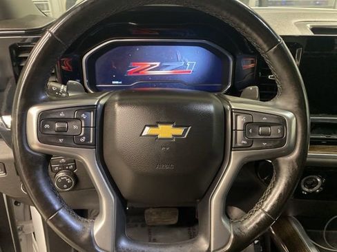 Used 2023 Chevrolet Silverado 1500 LT image 15