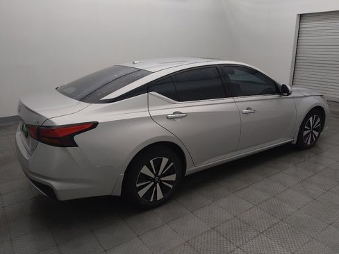 Used 2020 Nissan Altima 2.5 SV AWD/4WD image 10