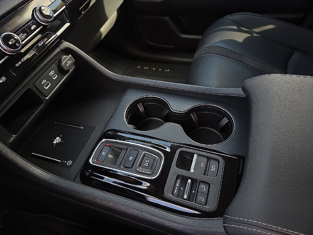Used 2025 Honda Pilot EX-L image 20