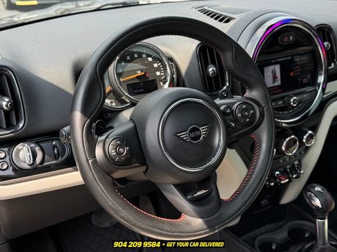 Used 2019 MINI Cooper Countryman S w/ Signature Upholstery Package AWD/4WD image 14