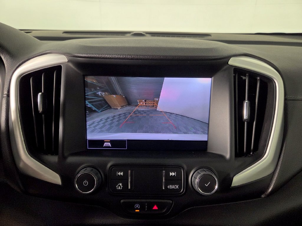Used 2022 GMC Terrain SLT w/ Elevation Edition FWD image 11