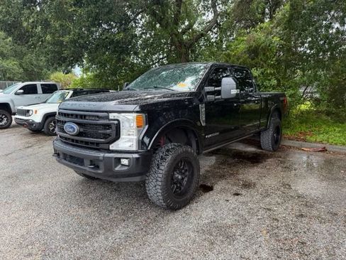 Used 2022 Ford F250 Lariat w/ Tremor Off-Road Package AWD/4WD image 6