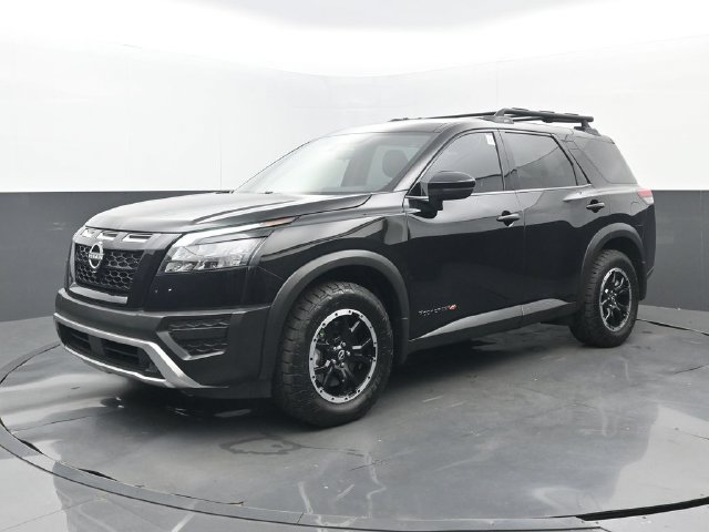 Used 2025 Nissan Pathfinder Rock Creek AWD/4WD image 22