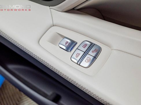 Used 2021 BMW 750i xDrive w/ Executive Package image 97