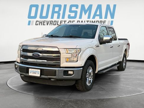 Used 2015 Ford F150 Lariat image 2