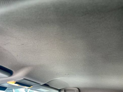 Used 2021 Nissan Rogue S FWD image 19