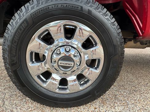 Used 2023 Ford F250 Lariat w/ Lariat Ultimate Package image 41