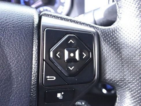 Used 2020 Toyota Tacoma TRD Off-Road w/ TRD Premium Off Road Package image 14