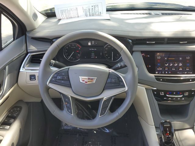 Certified 2023 Cadillac XT5 Premium Luxury w/ LPO, Floor Liner Package AWD/4WD image 19