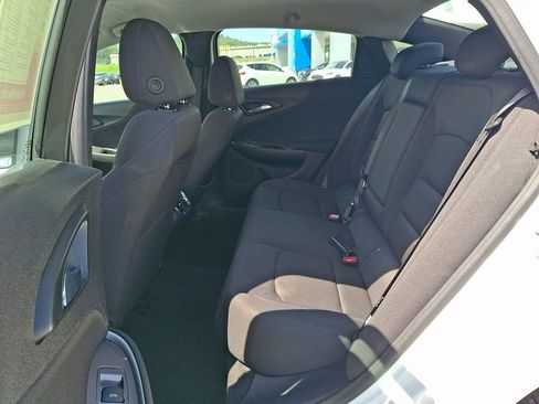 Used 2024 Chevrolet Malibu LT FWD image 10
