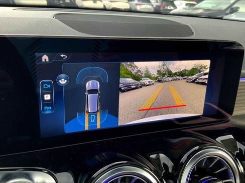 Certified 2026 Mercedes-Benz GLB 250 4MATIC image 8