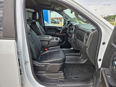 Used 2020 Chevrolet Silverado 3500 LT w/ All Star Edition AWD/4WD image 11
