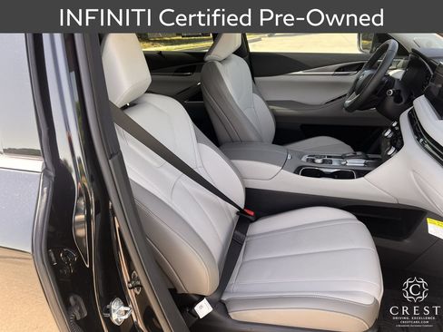 Certified 2026 INFINITI QX60 Luxe w/ Family Package FWD image 27