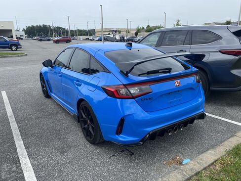 Used 2023 Honda Civic Type R image 10